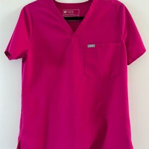 Figs Raspberry Technical Small Scrub Top and medium bottoms